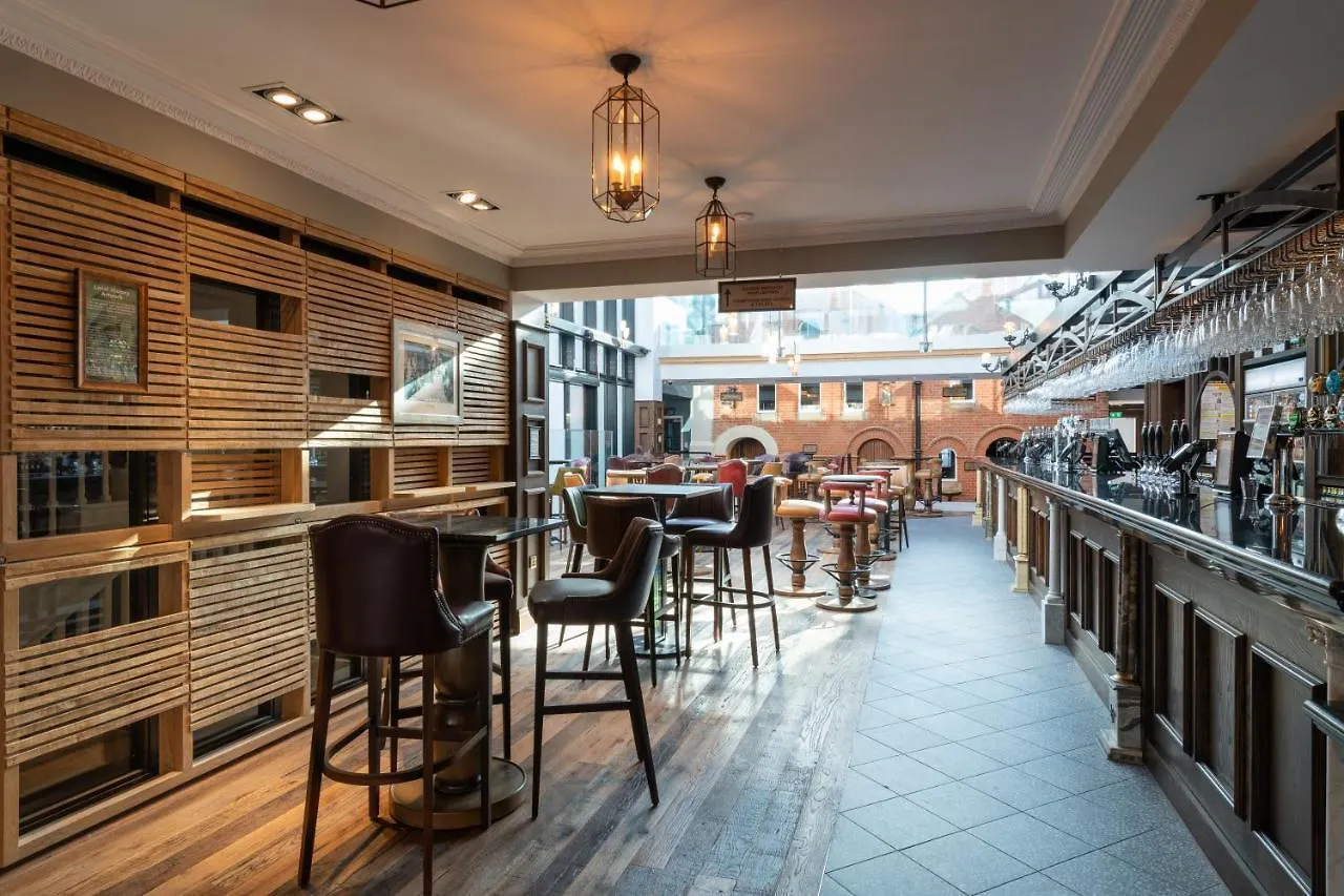 Keavan'S Port Hotel, Dublin Ireland