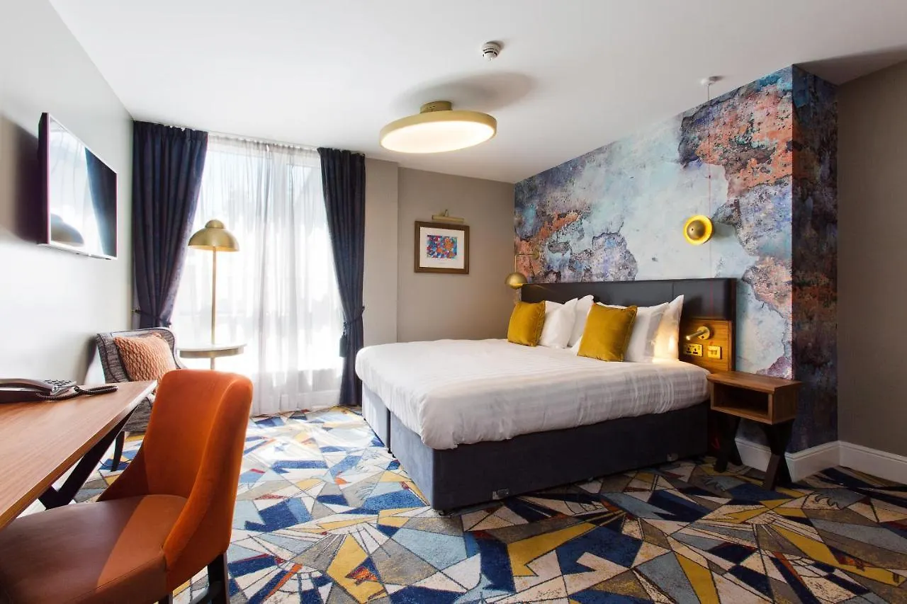 Keavan'S Port Hotel, Dublin Hotel