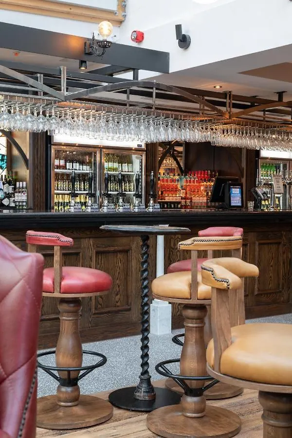 Keavan'S Port Hotel, Dublin Hotel
